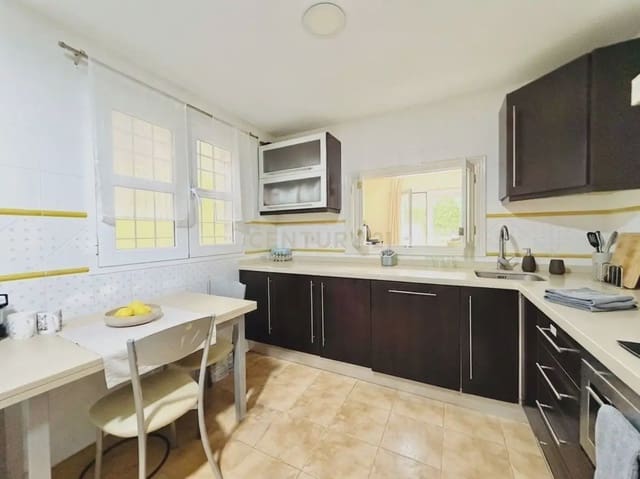 3 makuuhuone Omakotitalo myytävänä paikassa El Ejido - 468 000 € (Ref: 10034775)