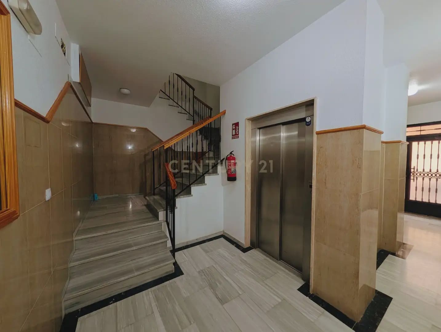 2 bedroom Flat for sale in Adra - € 113,000 (Ref: 10042235)