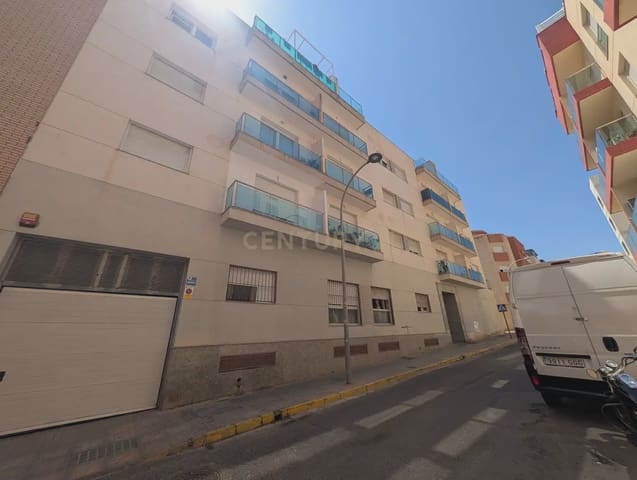 3 Zimmer Wohnung zu verkaufen in El Ejido mit Garage - 139.000 € (Ref: 10042239)