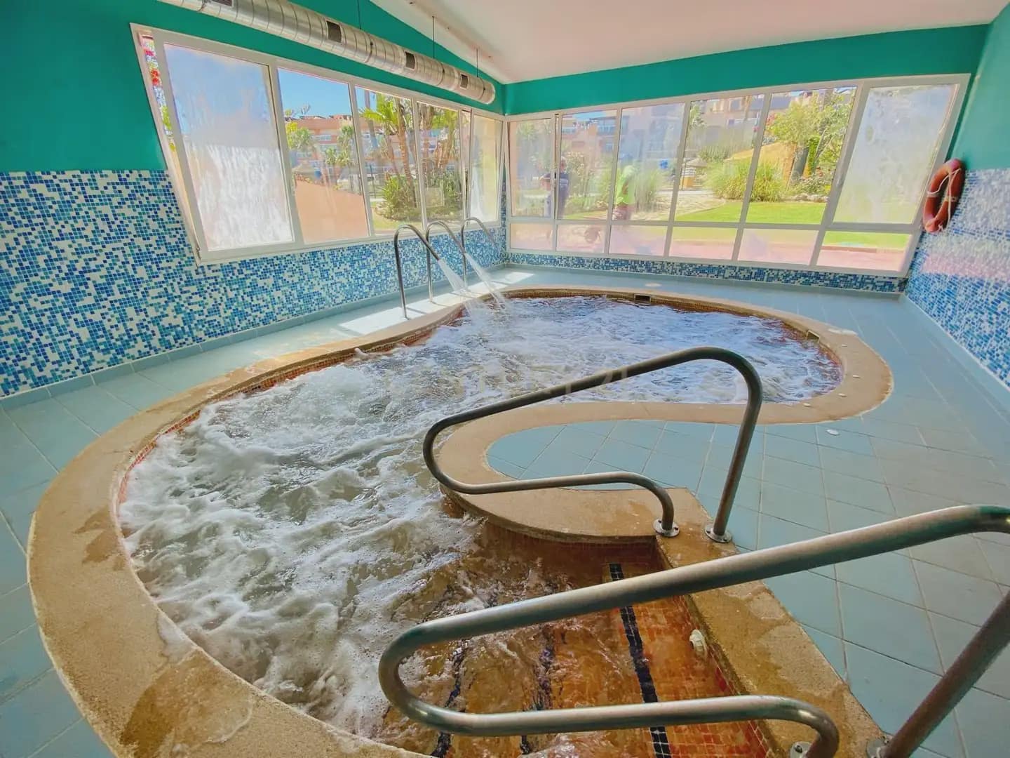 2 bedroom Flat for sale in El Ejido with pool garage - € 209,800 (Ref: 10088463)