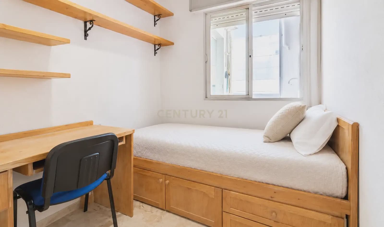 4 bedroom Flat for sale in El Ejido - € 122,800 (Ref: 10127332)