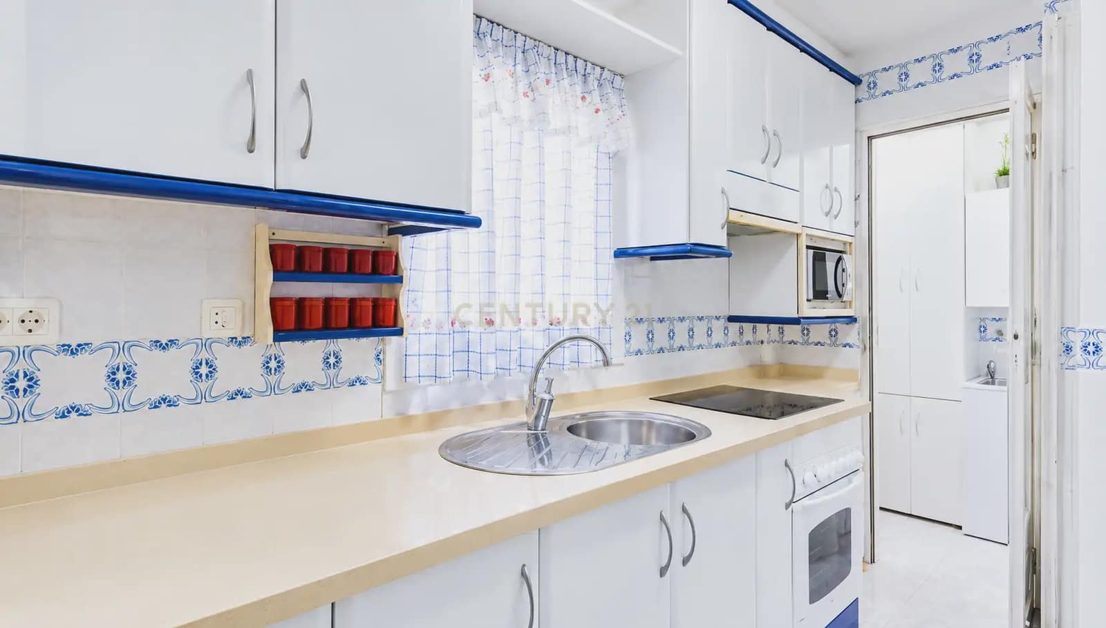 4 bedroom Flat for sale in El Ejido - € 122,800 (Ref: 10127332)