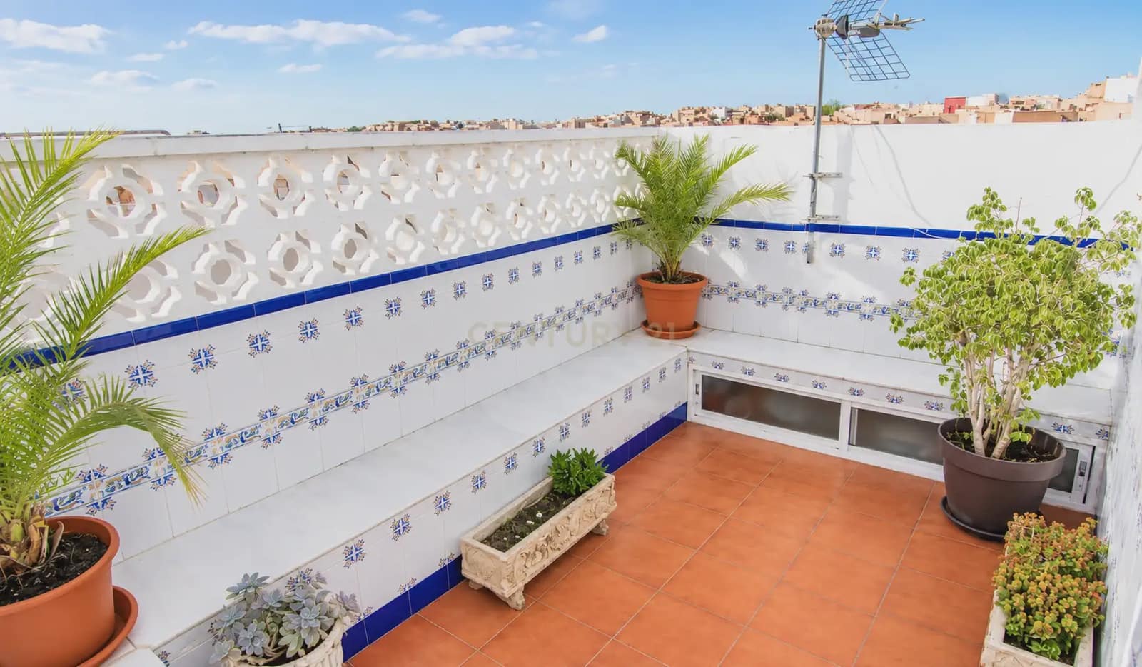 4 bedroom Flat for sale in El Ejido - € 122,800 (Ref: 10127332)