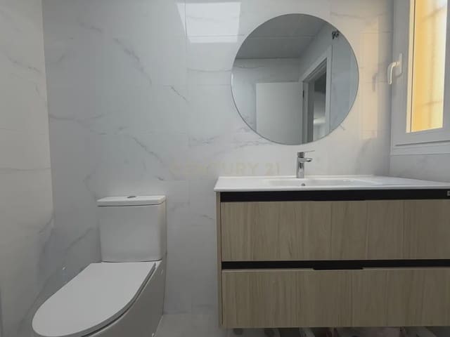 1 quarto Apartamento de Praia para venda em Roquetas de Mar - 156 000 € (Ref: 10127333)