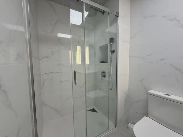 1 quarto Apartamento de Praia para venda em Roquetas de Mar - 156 000 € (Ref: 10127333)