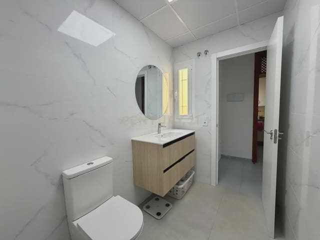 1 quarto Apartamento de Praia para venda em Roquetas de Mar - 156 000 € (Ref: 10127333)