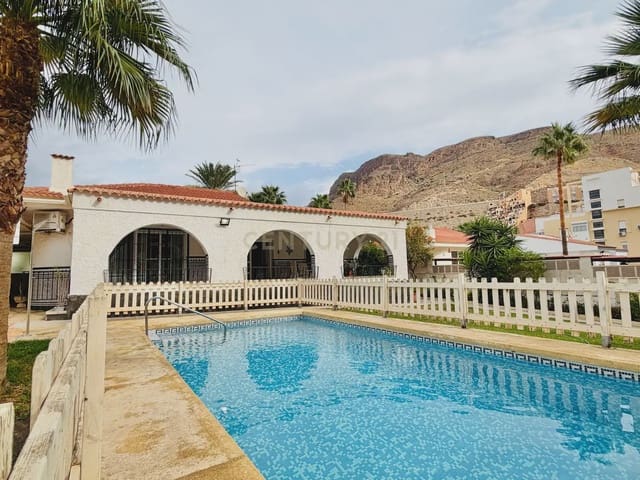 3 sovrum Villa till salu i Aguadulce (Almeria), Roquetas de Mar med pool garage - 550 000 € (Ref: 10148145)