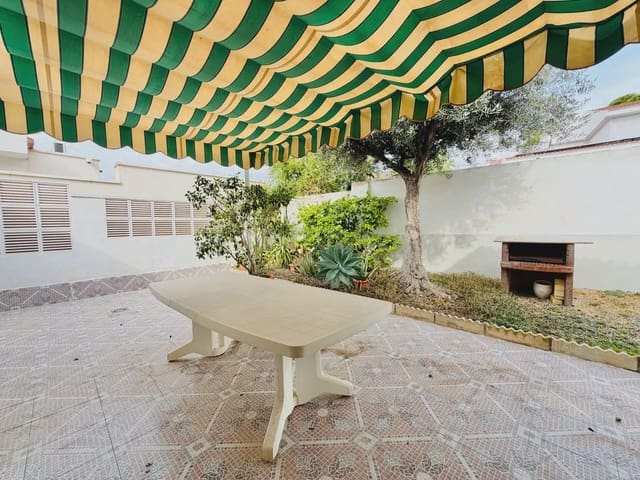 3 sovrum Villa till salu i Aguadulce (Almeria), Roquetas de Mar med pool garage - 550 000 € (Ref: 10148145)