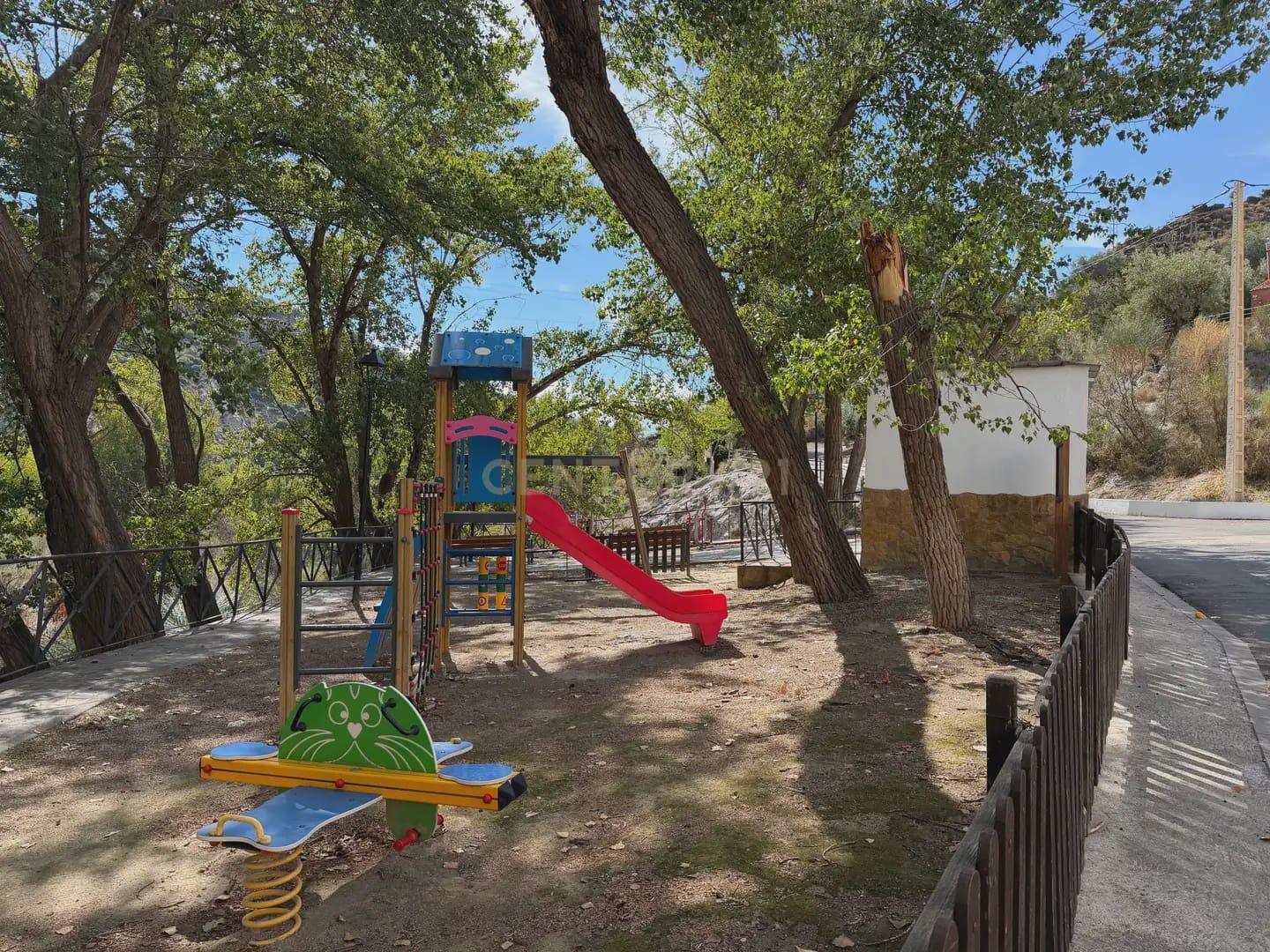 3 quarto Casa em Banda para venda em Paterna del Rio com piscina - 95 000 € (Ref: 10154531)