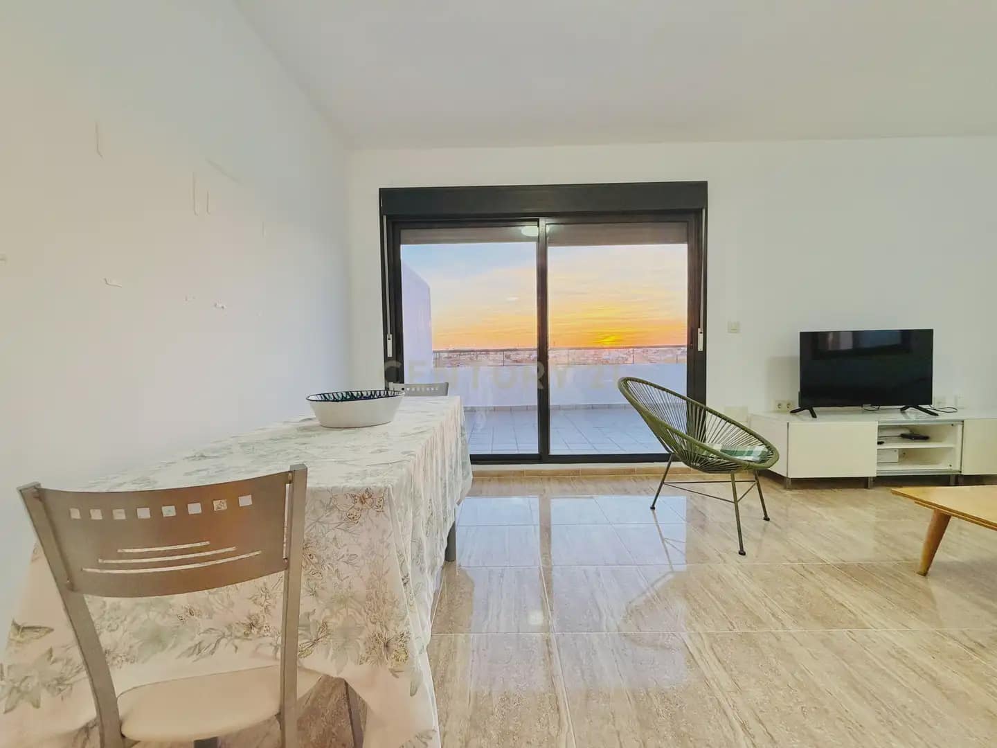 1 slaapkamer Penthouse te koop in Roquetas de Mar - € 205.000 (Ref: 10160648)