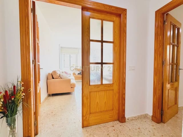 4 soveværelse Lejlighed til salg i El Ejido med garage - € 149.800 (Ref: 10163411)