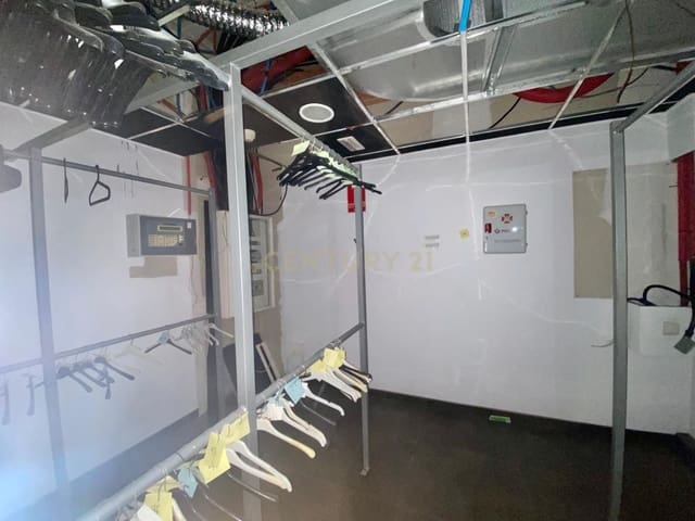 Local Comercial en El Ejido en alquiler - 3.900 € (Ref: 9296428)