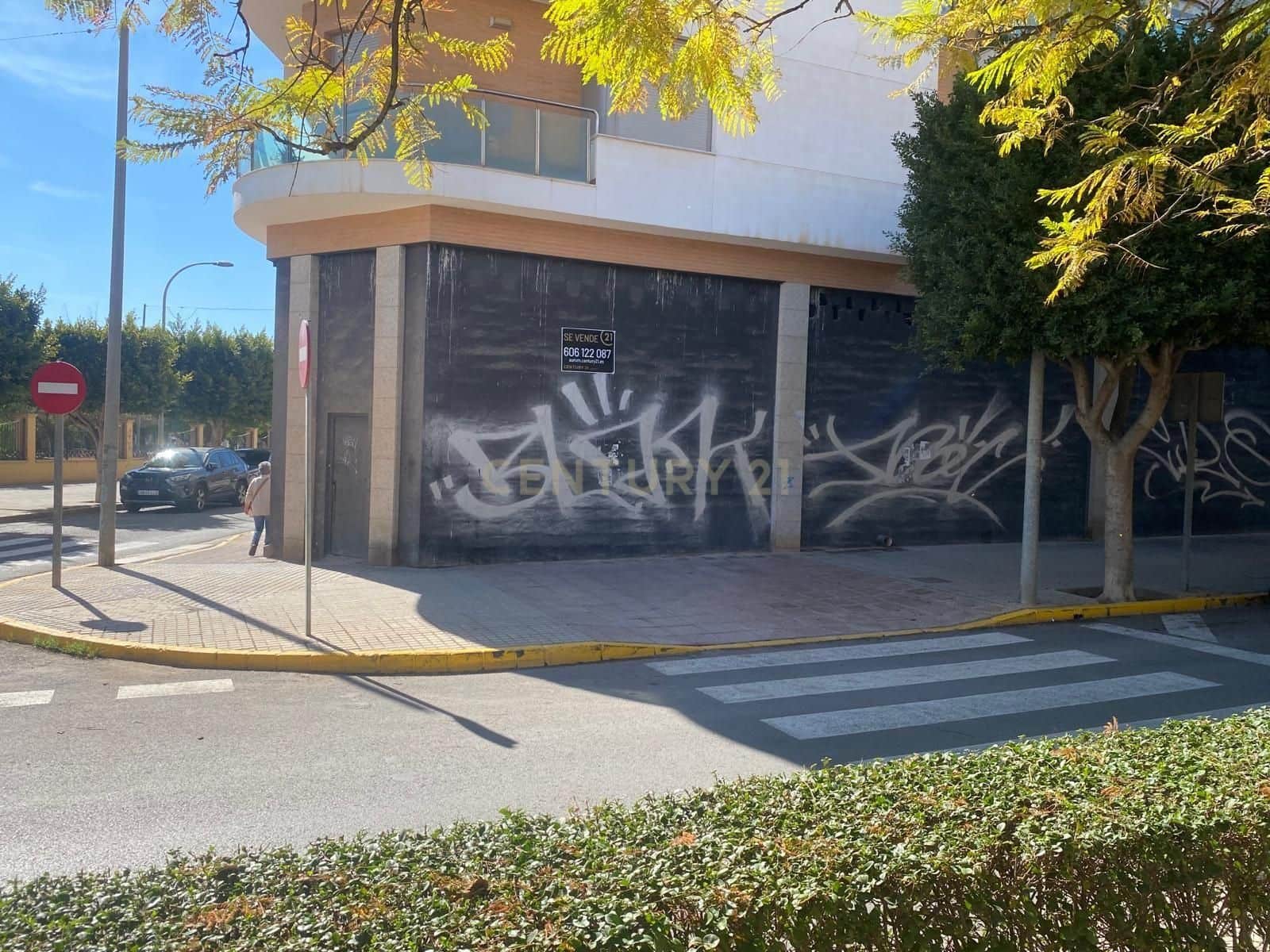 Local Commercial à louer à El Ejido - 3 900 € (Ref: 9296428)