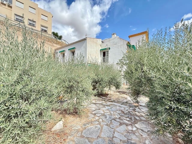 5 soveværelse Villa til salg i Turre med swimmingpool - € 257.800 (Ref: 9296431)