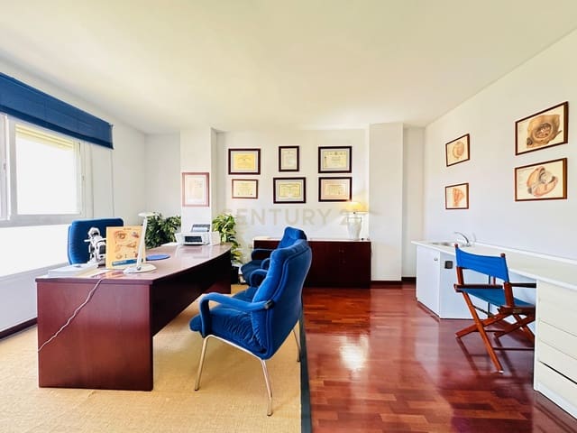 Kontor till salu i El Ejido - 70 000 € (Ref: 9296432)