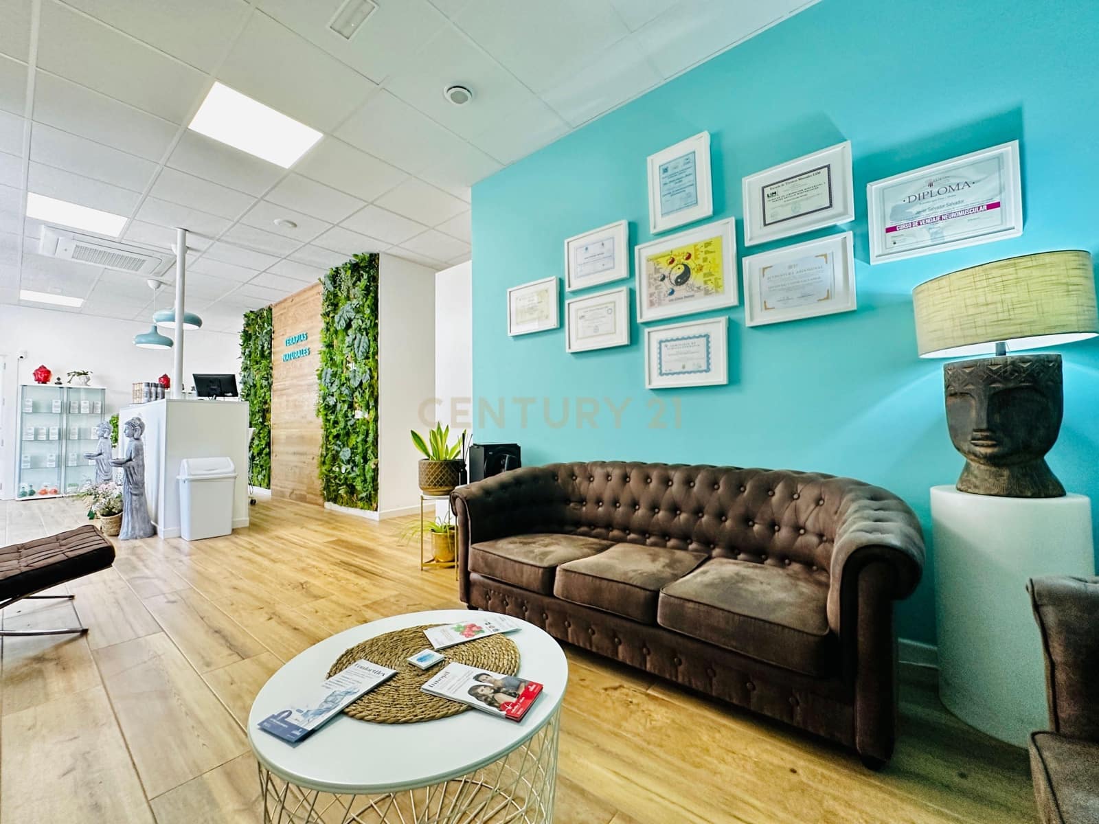 Comercial para venda em El Ejido - 350 000 € (Ref: 9296433)