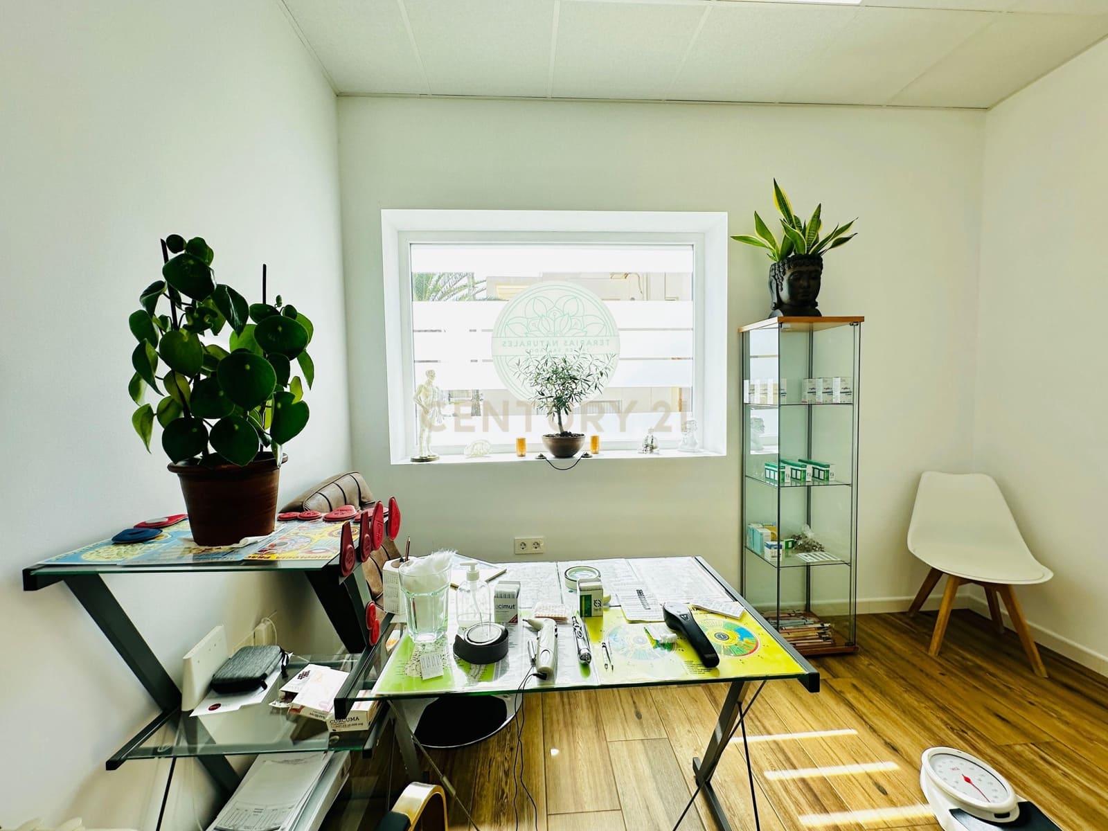 Comercial para venda em El Ejido - 350 000 € (Ref: 9296433)