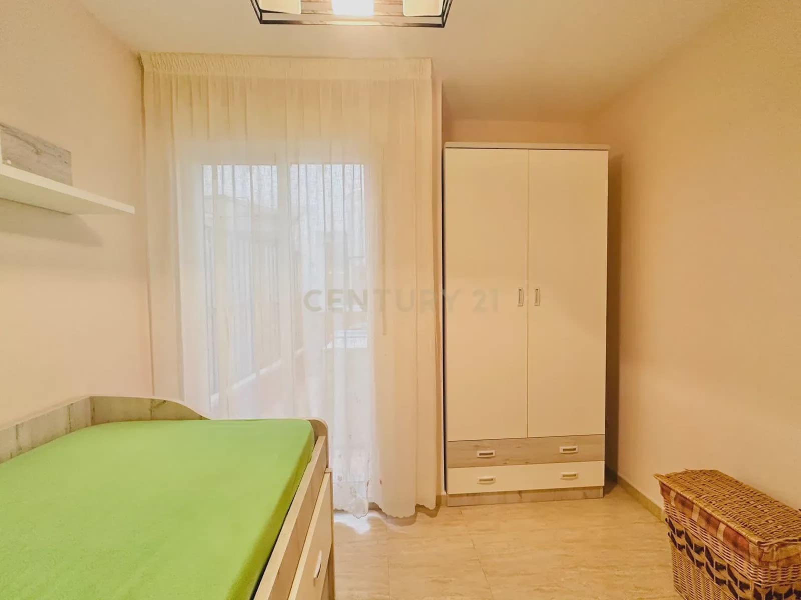 3 makuuhuone Huoneisto myytävänä paikassa Berja mukana 
autotalli - 107 800 € (Ref: 9296449)