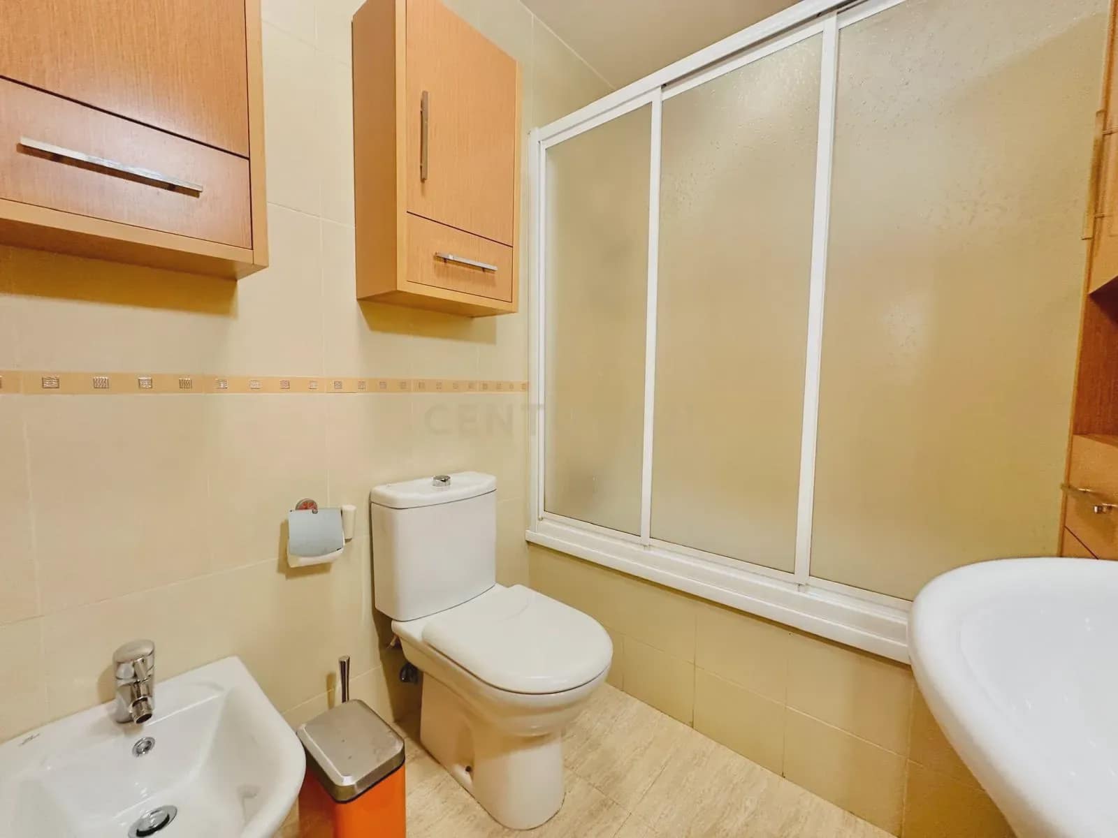 3 makuuhuone Huoneisto myytävänä paikassa Berja mukana 
autotalli - 107 800 € (Ref: 9296449)