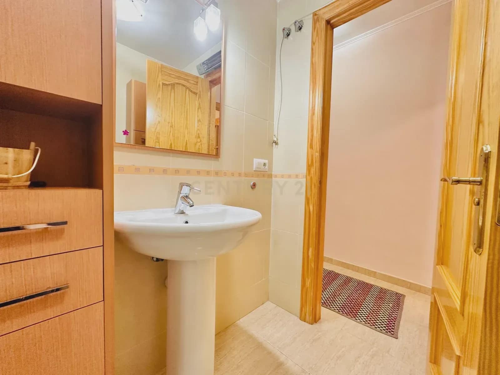 3 makuuhuone Huoneisto myytävänä paikassa Berja mukana 
autotalli - 107 800 € (Ref: 9296449)