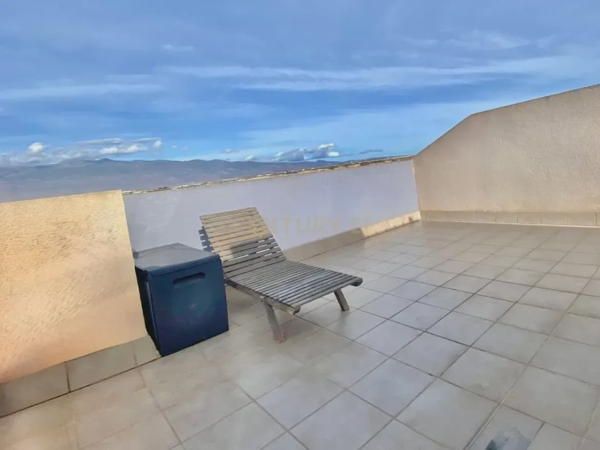 2 soveværelse Penthouse til salg i El Ejido med swimmingpool garage - € 215.500 (Ref: 9296453)