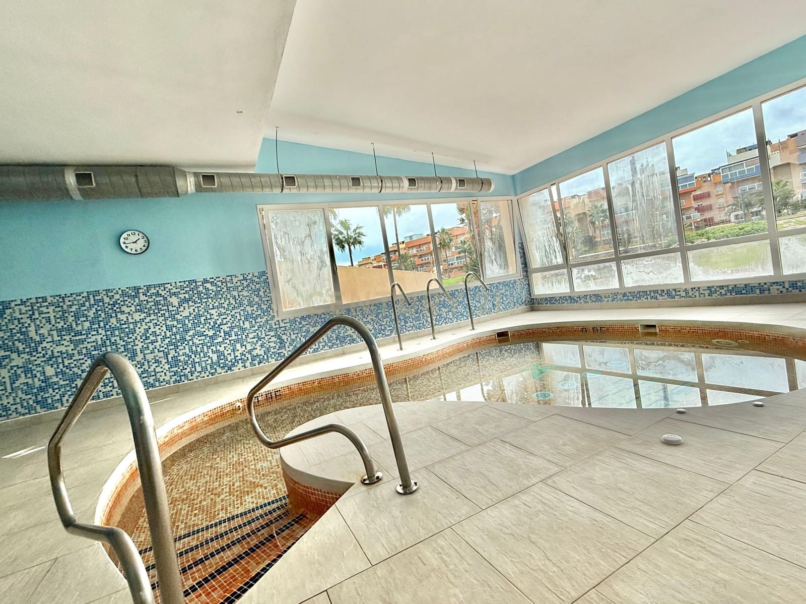 2 soveværelse Penthouse til salg i El Ejido med swimmingpool garage - € 215.500 (Ref: 9296453)