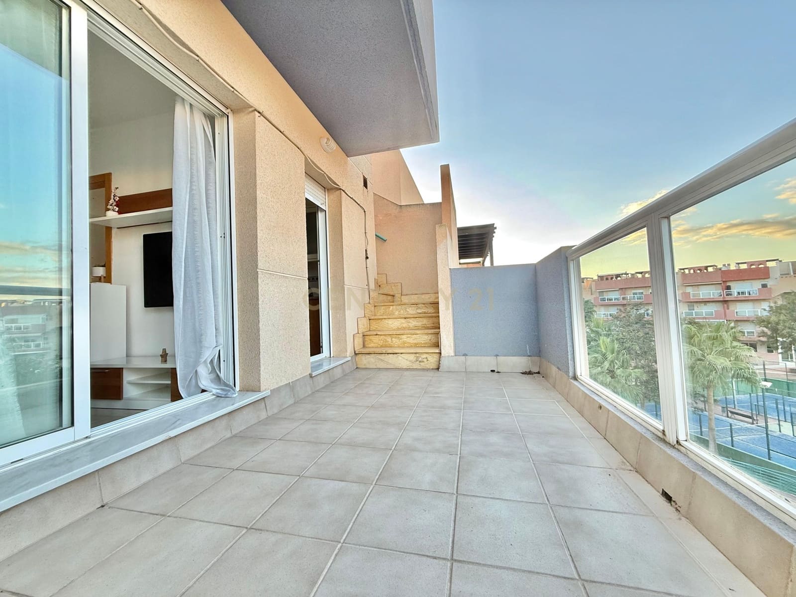 2 soveværelse Penthouse til salg i El Ejido med swimmingpool garage - € 215.500 (Ref: 9296453)