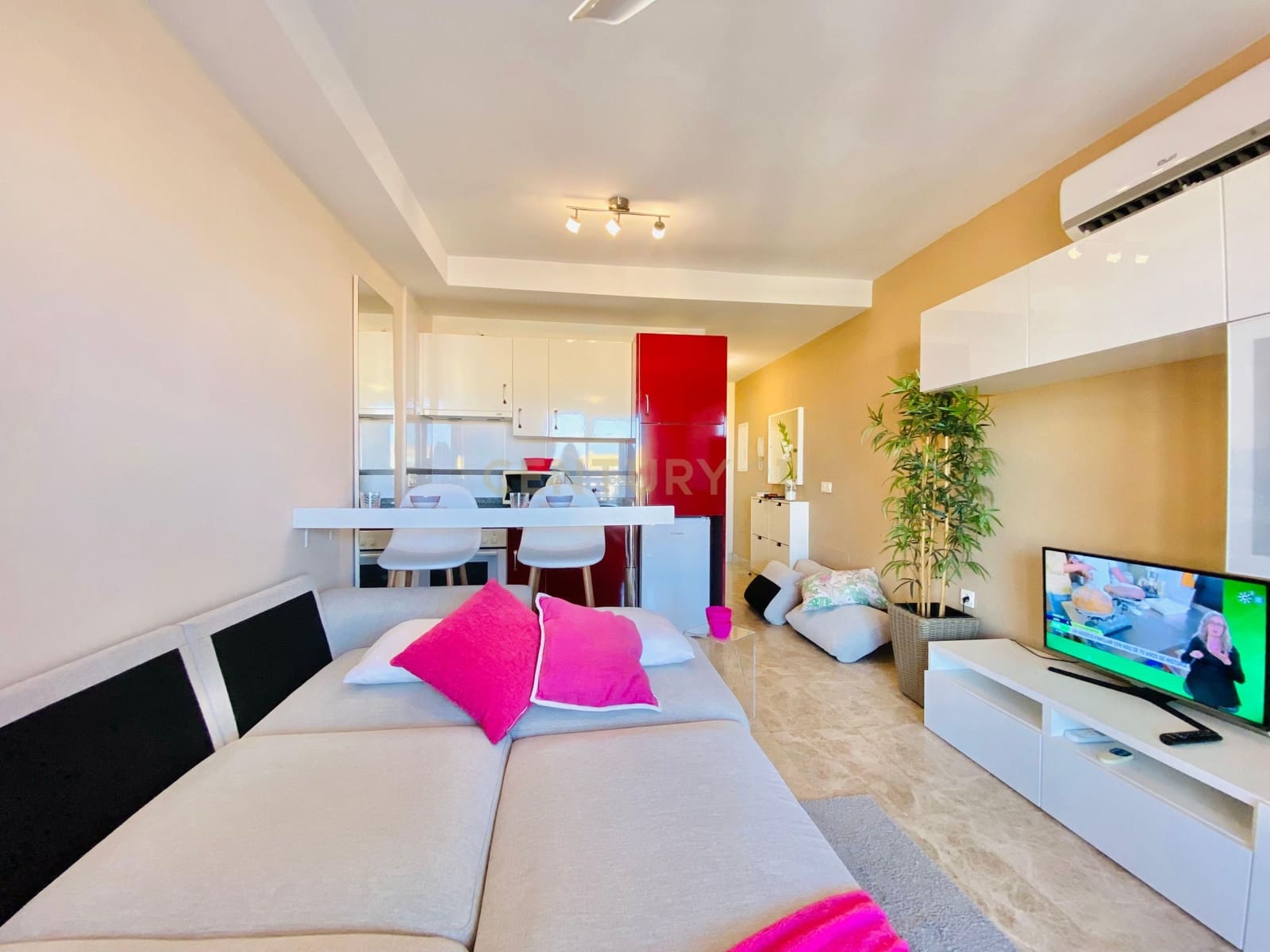 Studio til salgs i El Ejido med svømmebasseng - € 95 000 (Ref: 9296454)