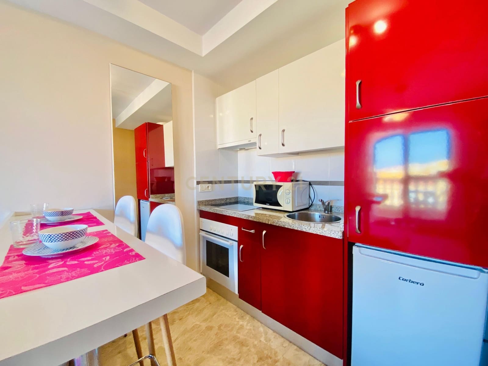 Studio til salgs i El Ejido med svømmebasseng - € 95 000 (Ref: 9296454)