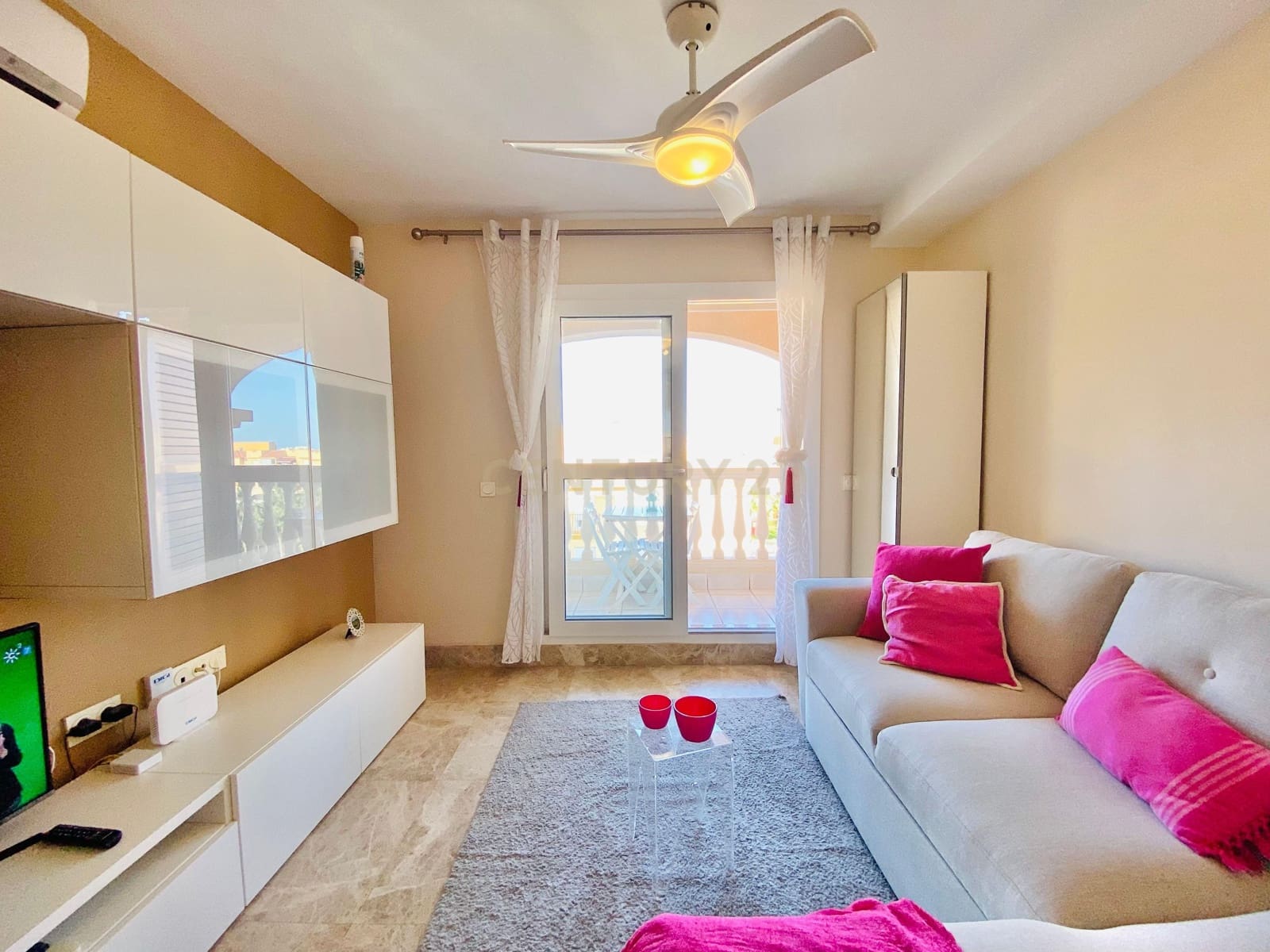 Studio til salgs i El Ejido med svømmebasseng - € 95 000 (Ref: 9296454)