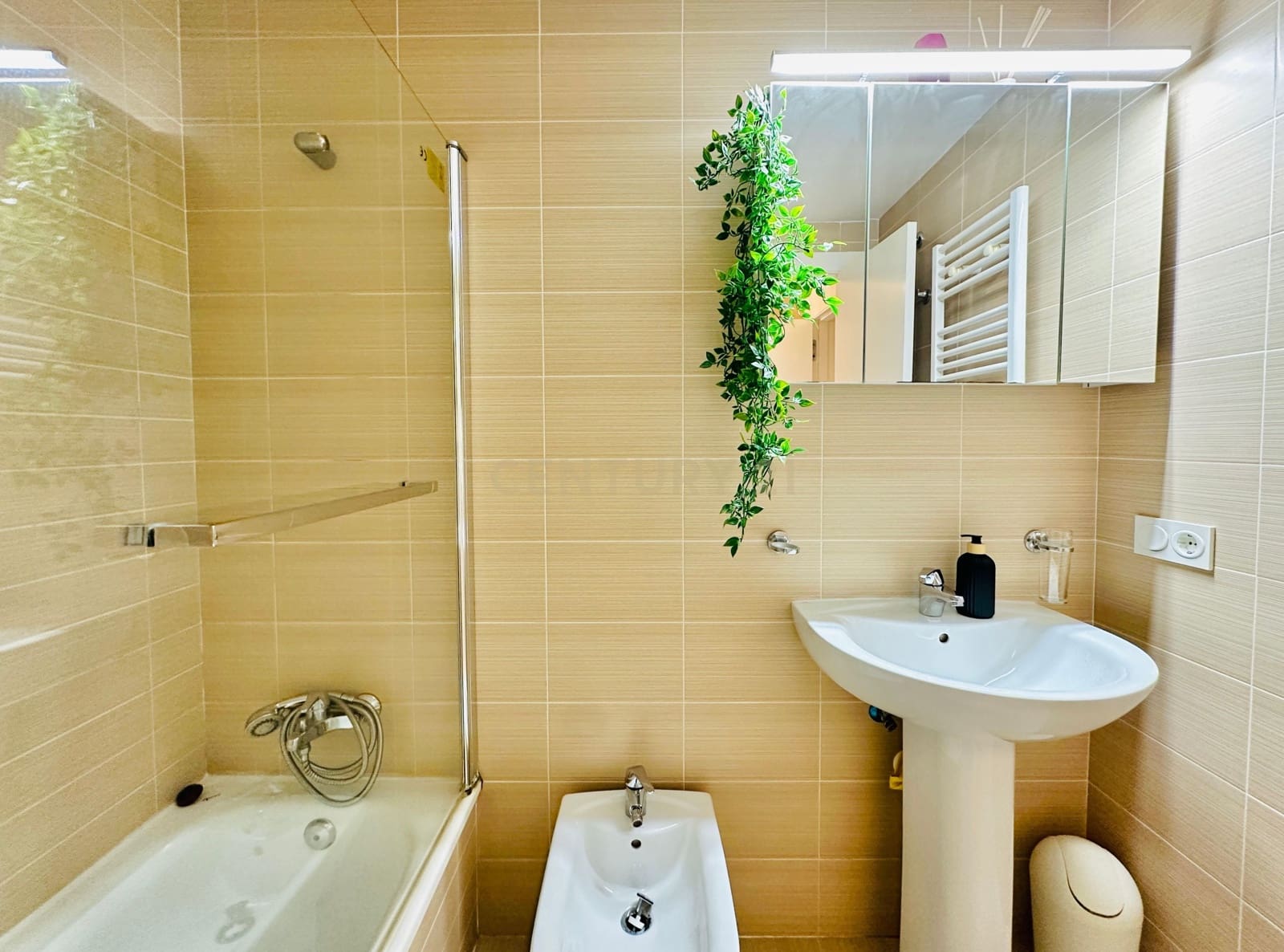 Studio til salgs i El Ejido med svømmebasseng - € 95 000 (Ref: 9296454)