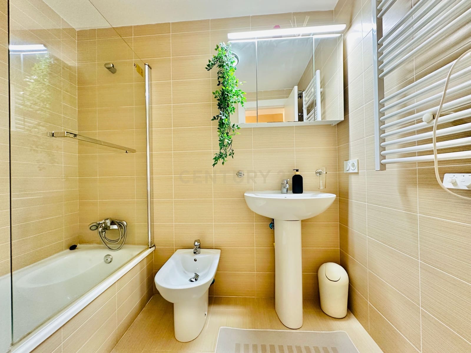 Studio til salgs i El Ejido med svømmebasseng - € 95 000 (Ref: 9296454)