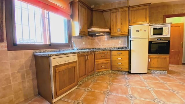 7 soverom Hus til salgs i Laroles, Nevada - € 134 800 (Ref: 9298920)