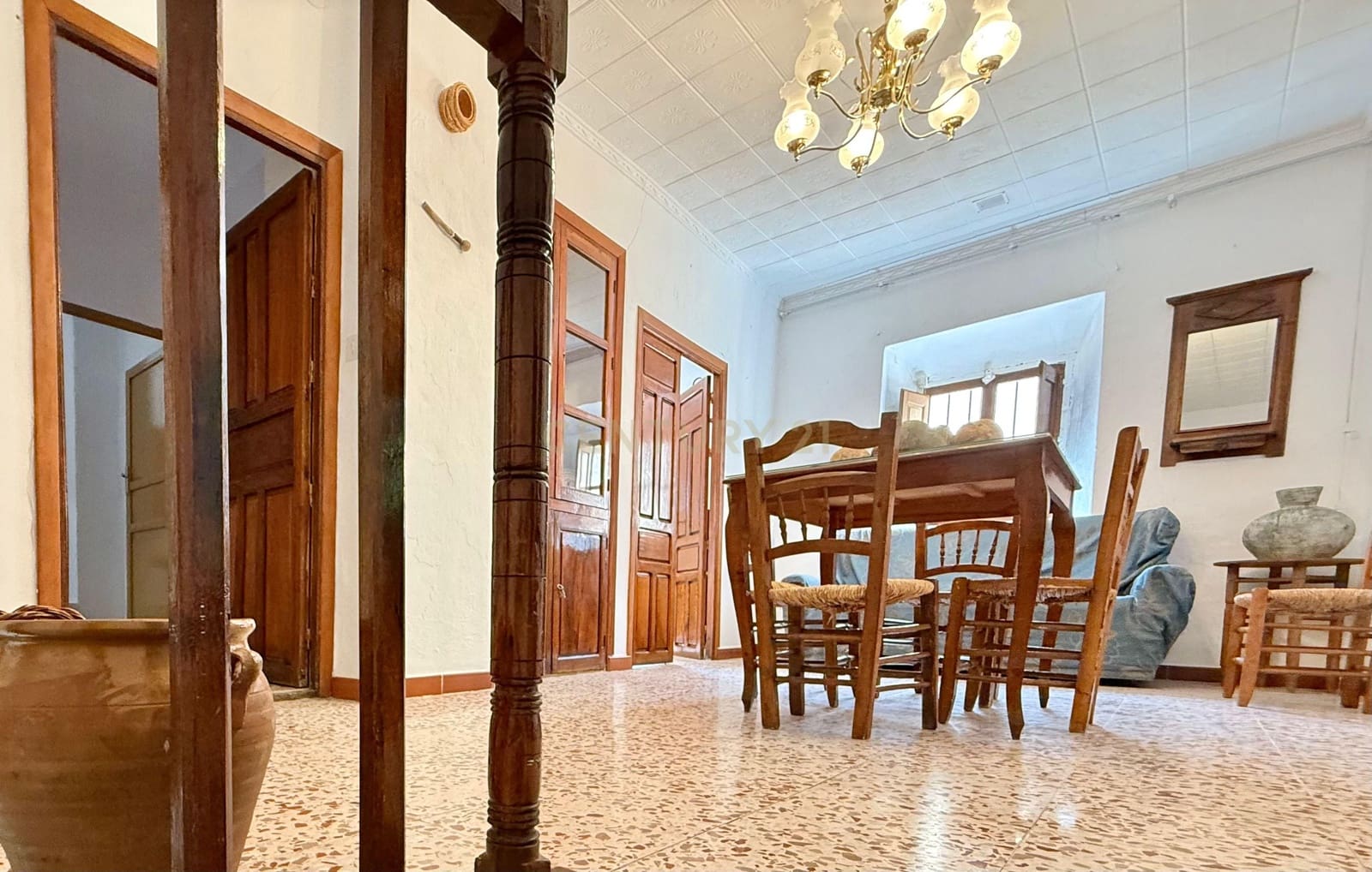 7 soveværelse Byhus til salg i Valor - € 80.900 (Ref: 9338777)