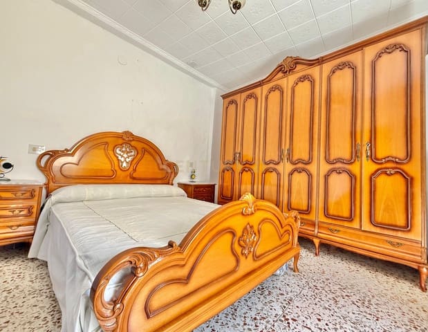 7 soveværelse Byhus til salg i Válor - € 80.900 (Ref: 9338777)