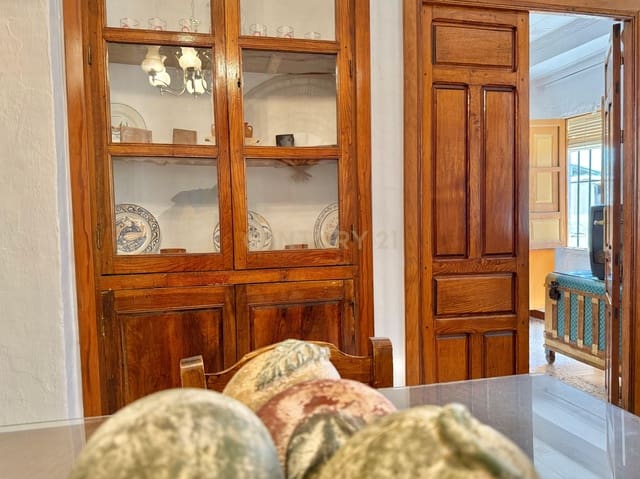 7 soveværelse Byhus til salg i Válor - € 80.900 (Ref: 9338777)