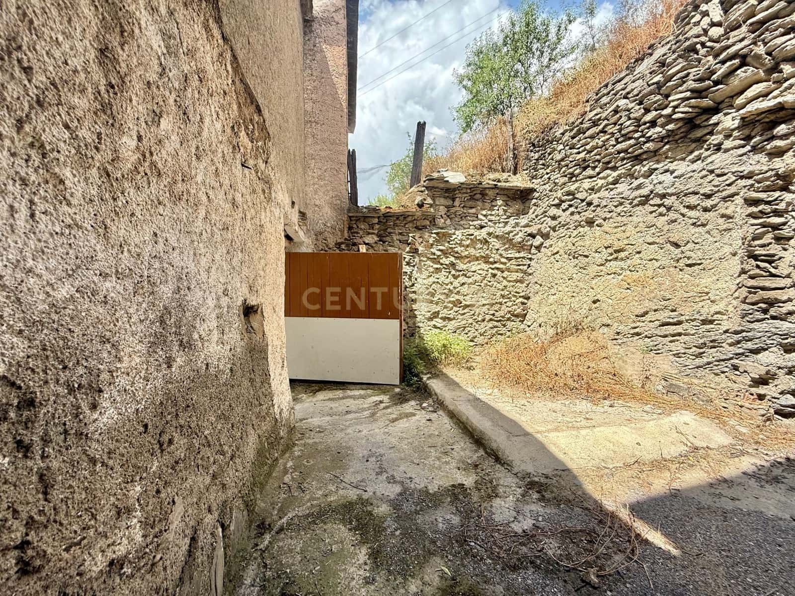 7 soveværelse Byhus til salg i Valor - € 80.900 (Ref: 9338777)