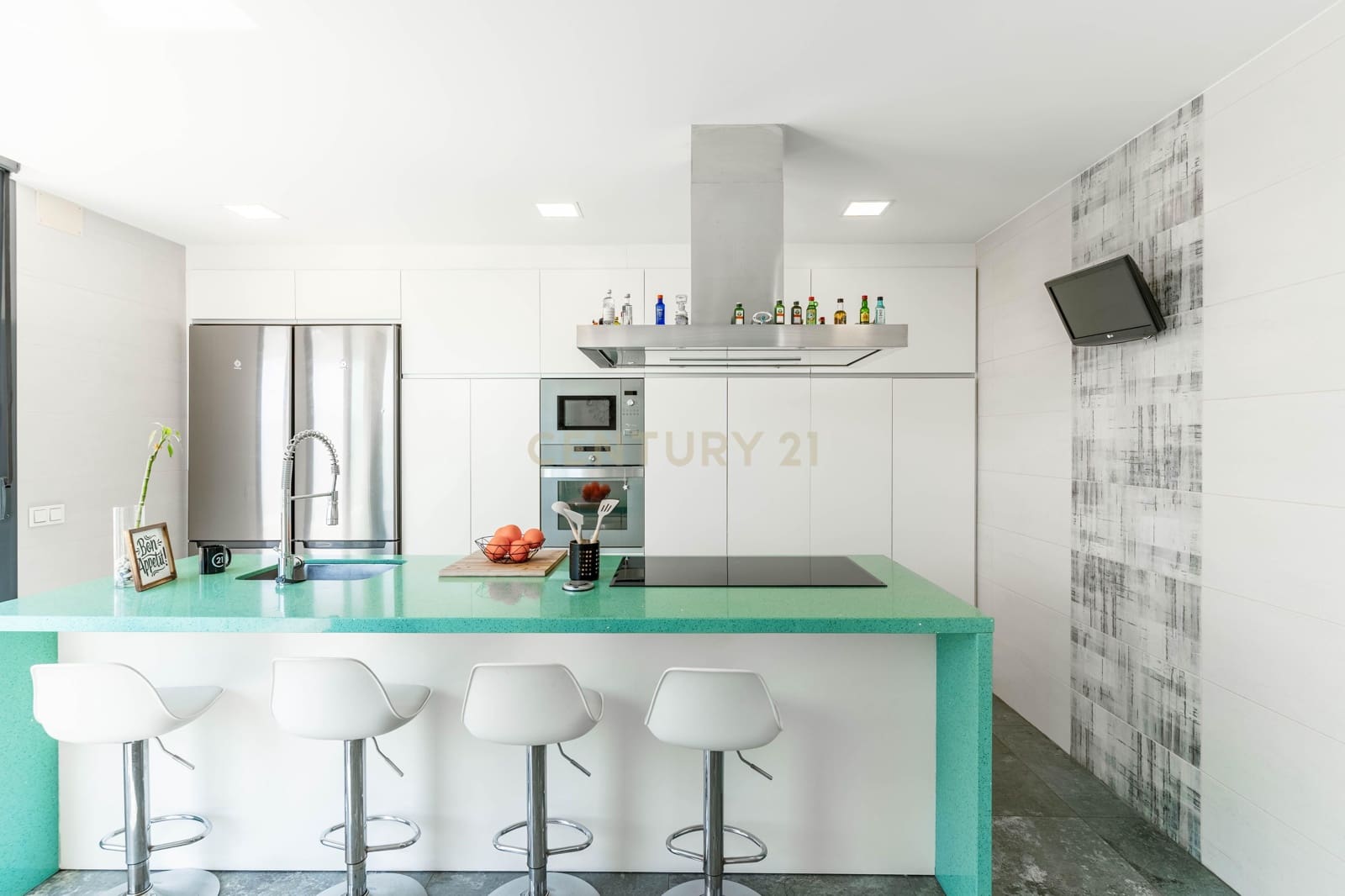 4 soveværelse Villa til salg i El Ejido med swimmingpool - € 880.000 (Ref: 9348623)