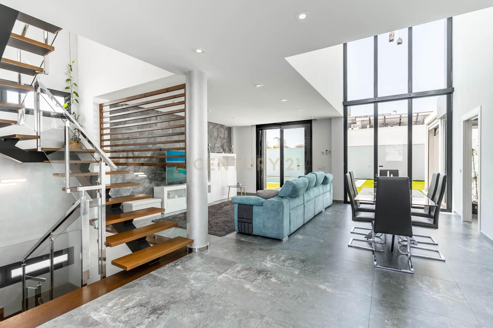 4 soveværelse Villa til salg i El Ejido med swimmingpool - € 880.000 (Ref: 9348623)