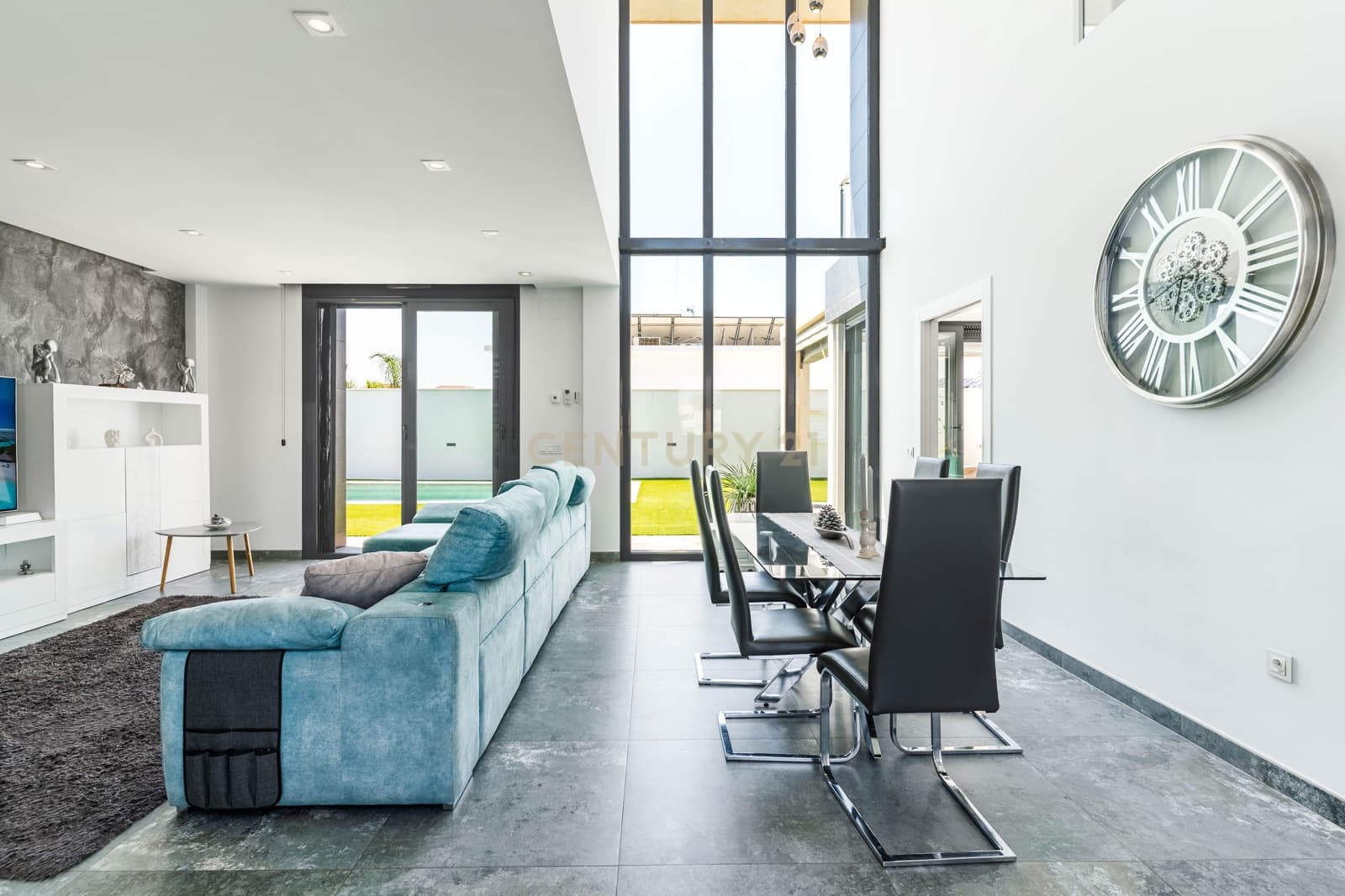 4 soveværelse Villa til salg i El Ejido med swimmingpool - € 880.000 (Ref: 9348623)