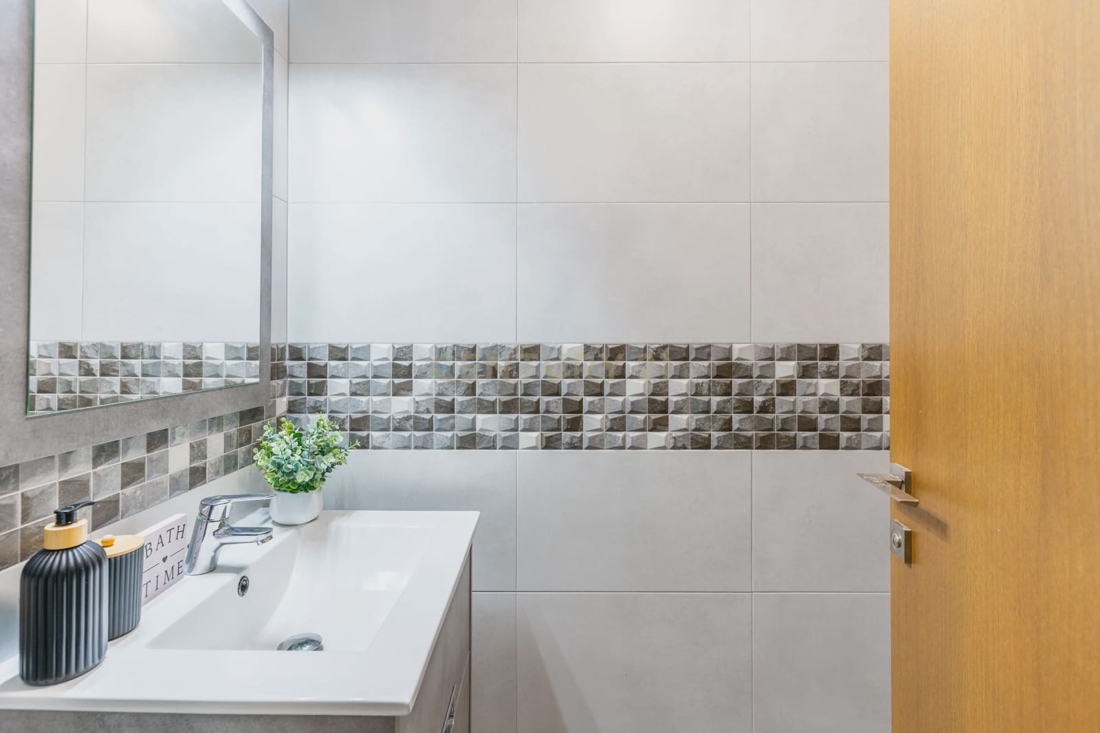 4 soveværelse Villa til salg i El Ejido med swimmingpool - € 880.000 (Ref: 9348623)