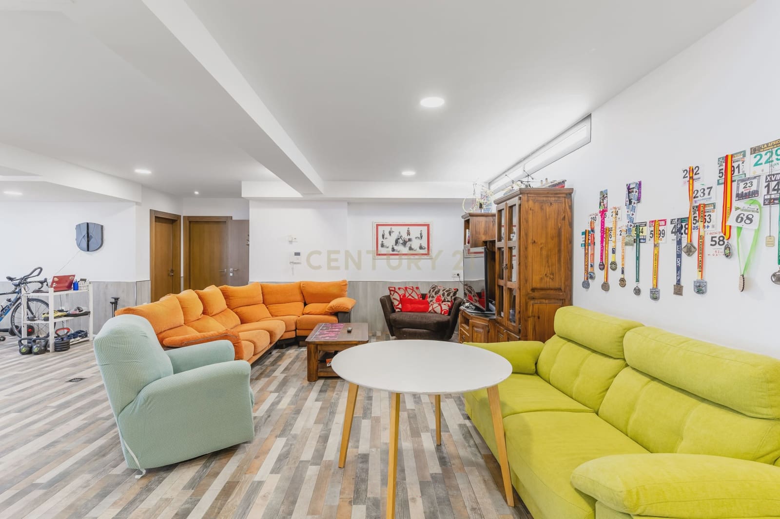 4 soveværelse Villa til salg i El Ejido med swimmingpool - € 880.000 (Ref: 9348623)