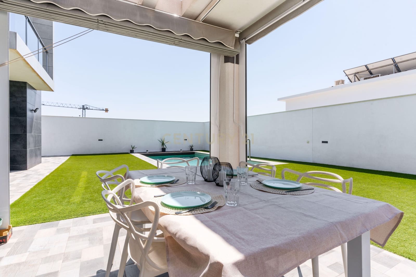 4 soveværelse Villa til salg i El Ejido med swimmingpool - € 880.000 (Ref: 9348623)