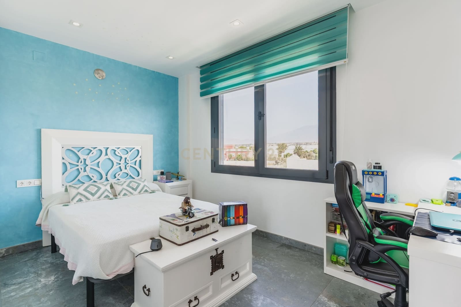 4 soveværelse Villa til salg i El Ejido med swimmingpool - € 880.000 (Ref: 9348623)