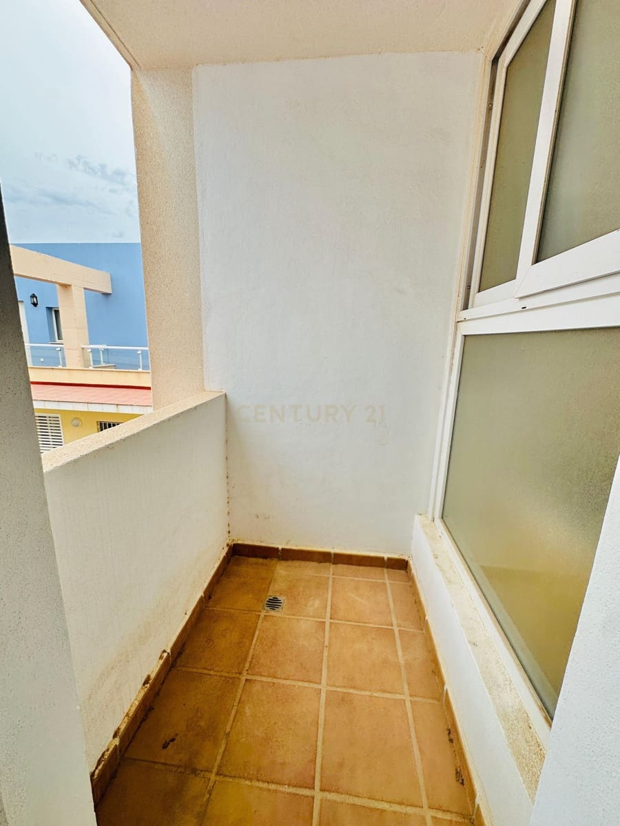 1 soveværelse Strandlejlighed til salg i El Ejido med swimmingpool - € 140.000 (Ref: 9398010)