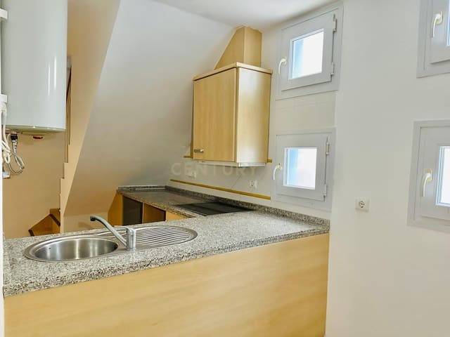 1 soveværelse Strandlejlighed til salg i El Ejido med swimmingpool - € 140.000 (Ref: 9398010)