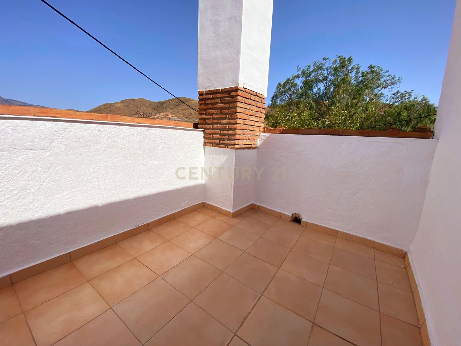 4 sypialnia Finka/Dom wiejski na sprzedaż w Berja z basenem garażem - 264 900 € (Ref: 9417674)