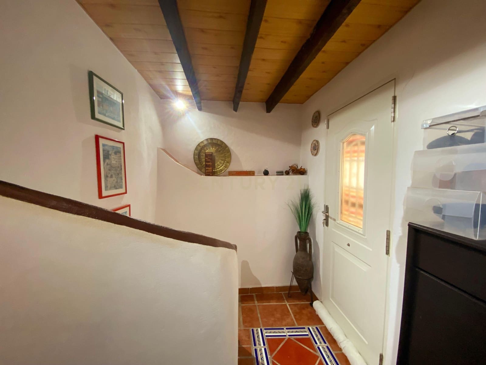 4 sypialnia Finka/Dom wiejski na sprzedaż w Berja z basenem garażem - 264 900 € (Ref: 9417674)