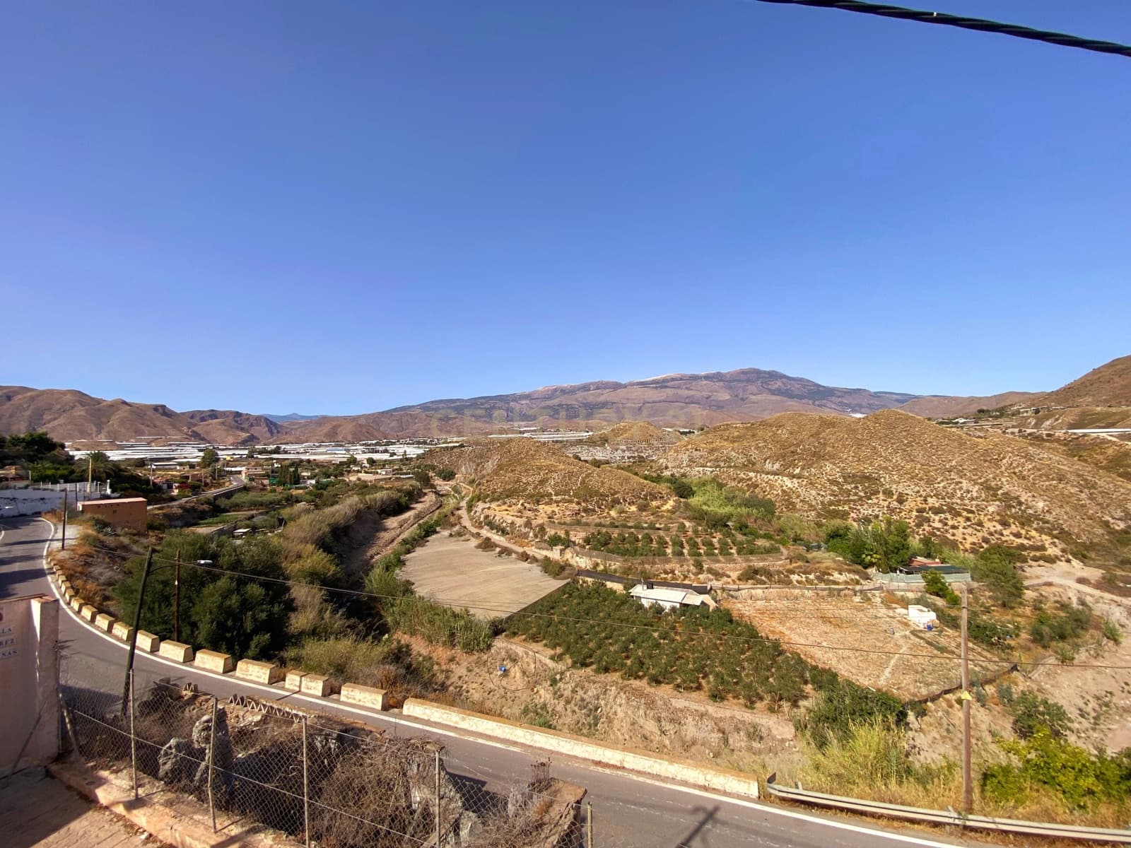 4 sypialnia Finka/Dom wiejski na sprzedaż w Berja z basenem garażem - 264 900 € (Ref: 9417674)