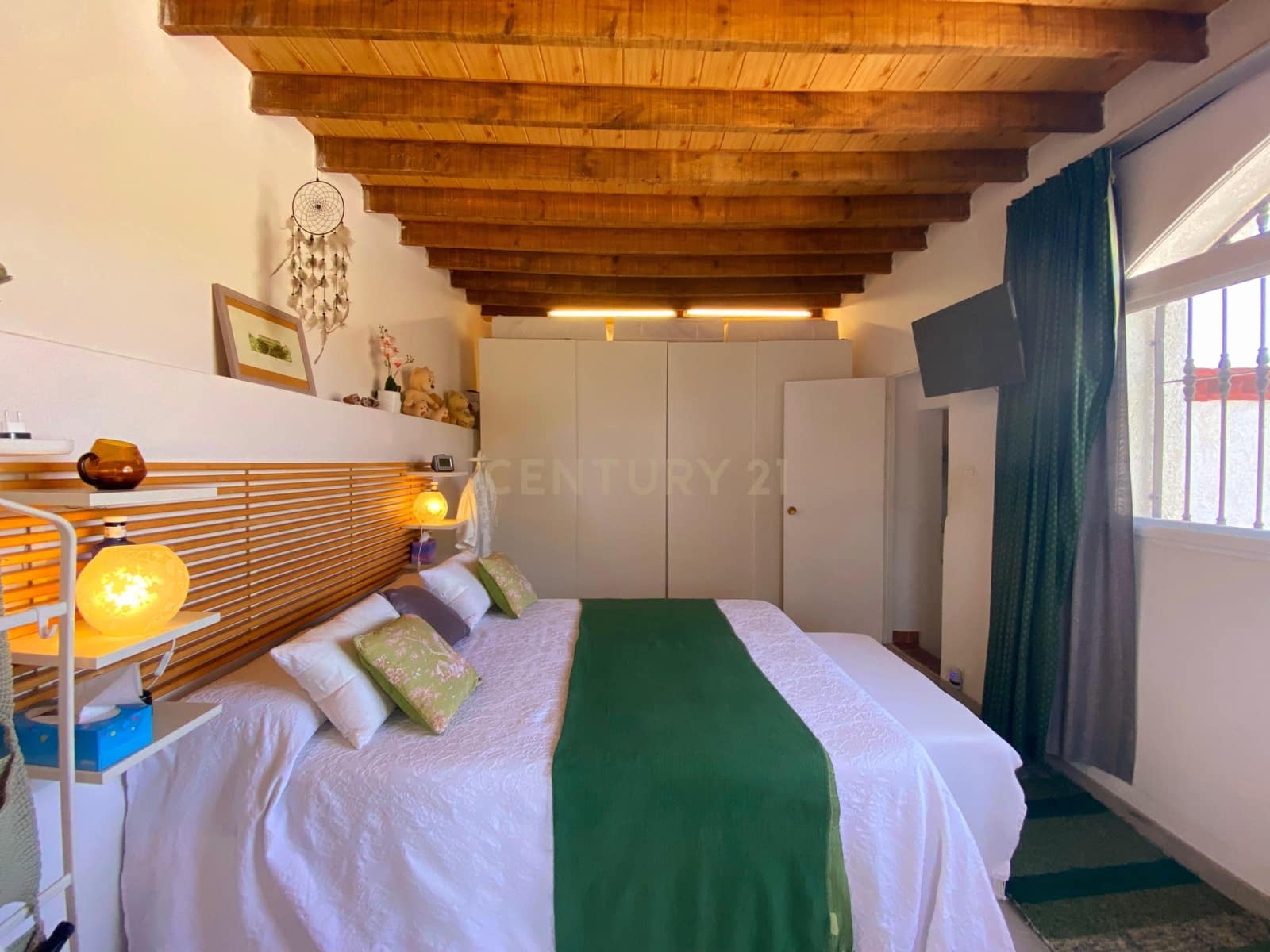 4 sypialnia Finka/Dom wiejski na sprzedaż w Berja z basenem garażem - 264 900 € (Ref: 9417674)